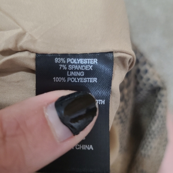 House Of Harlow 1960 Revolve Vegan Leather Snakeskin Print Mini Skirt - Picture 3 of 3